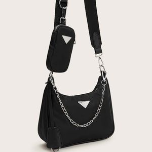 Black crossbody chain detail